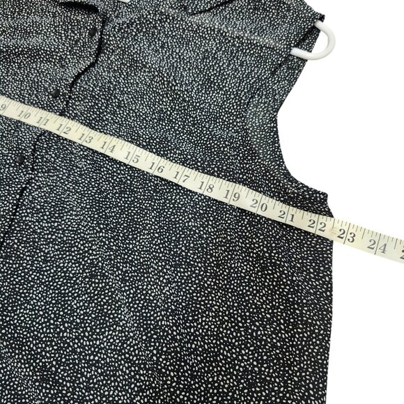 H&M Womens Size 14 Blouse Black White Button Front Collared Curved Hem - Picture 11 of 15